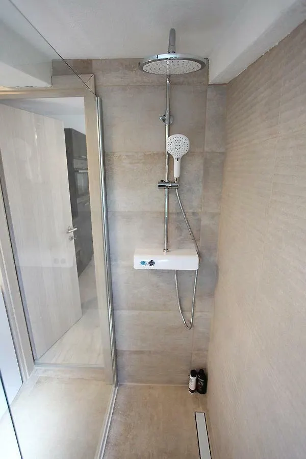 Apartment Apartman Tara Split